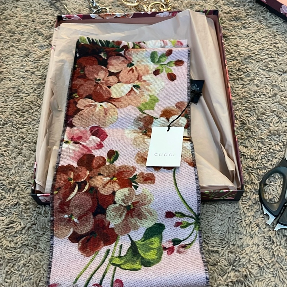 Gucci floral scarf NWT